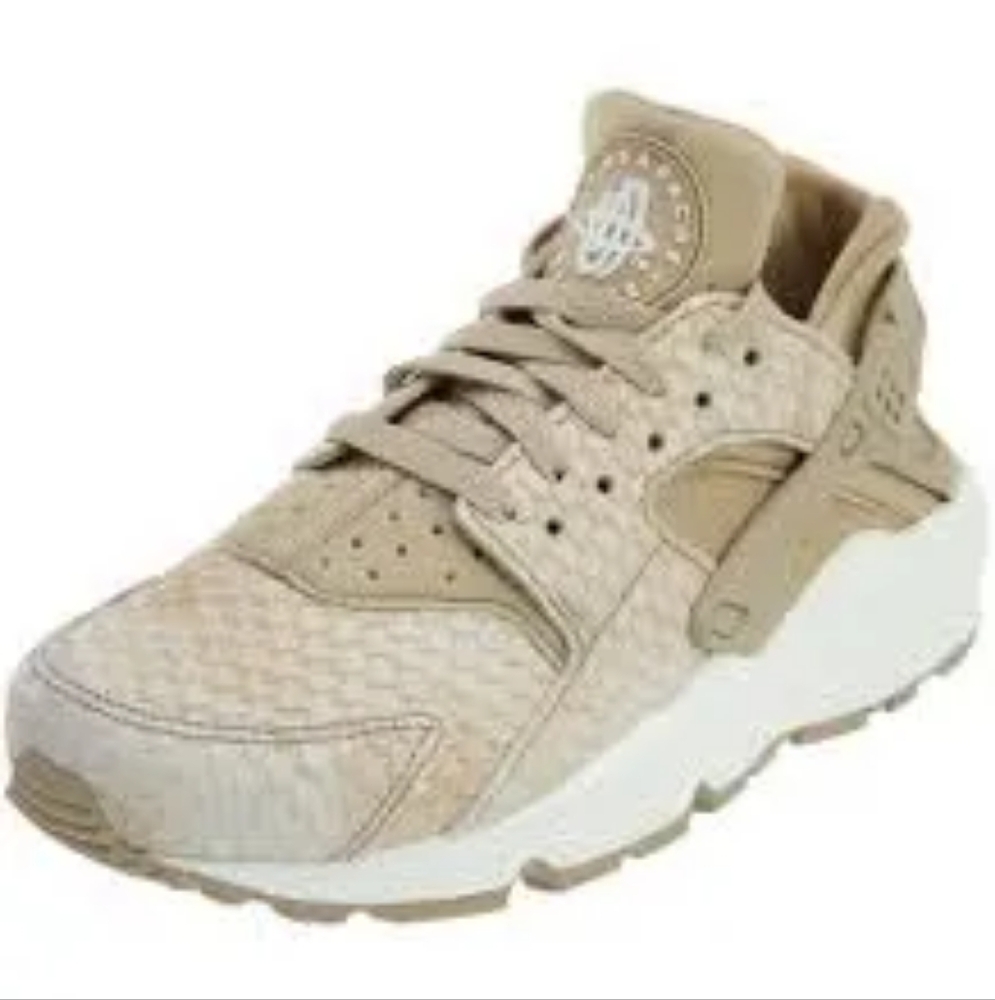 Nike Huarache Tan Sneakers Womens Size 9
